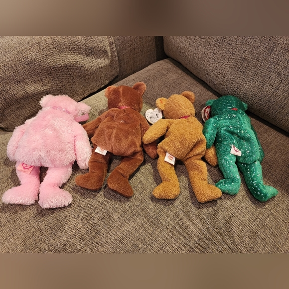 Lot of 4 TY Beanie Babies - Bears (Decade, Curly, Teddy, & Dazzler) 3 w/ Tags - Picture 2 of 15